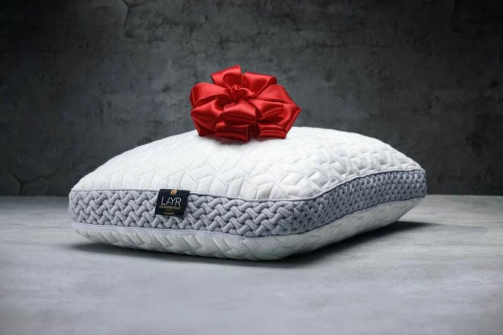 Luxome Pillow